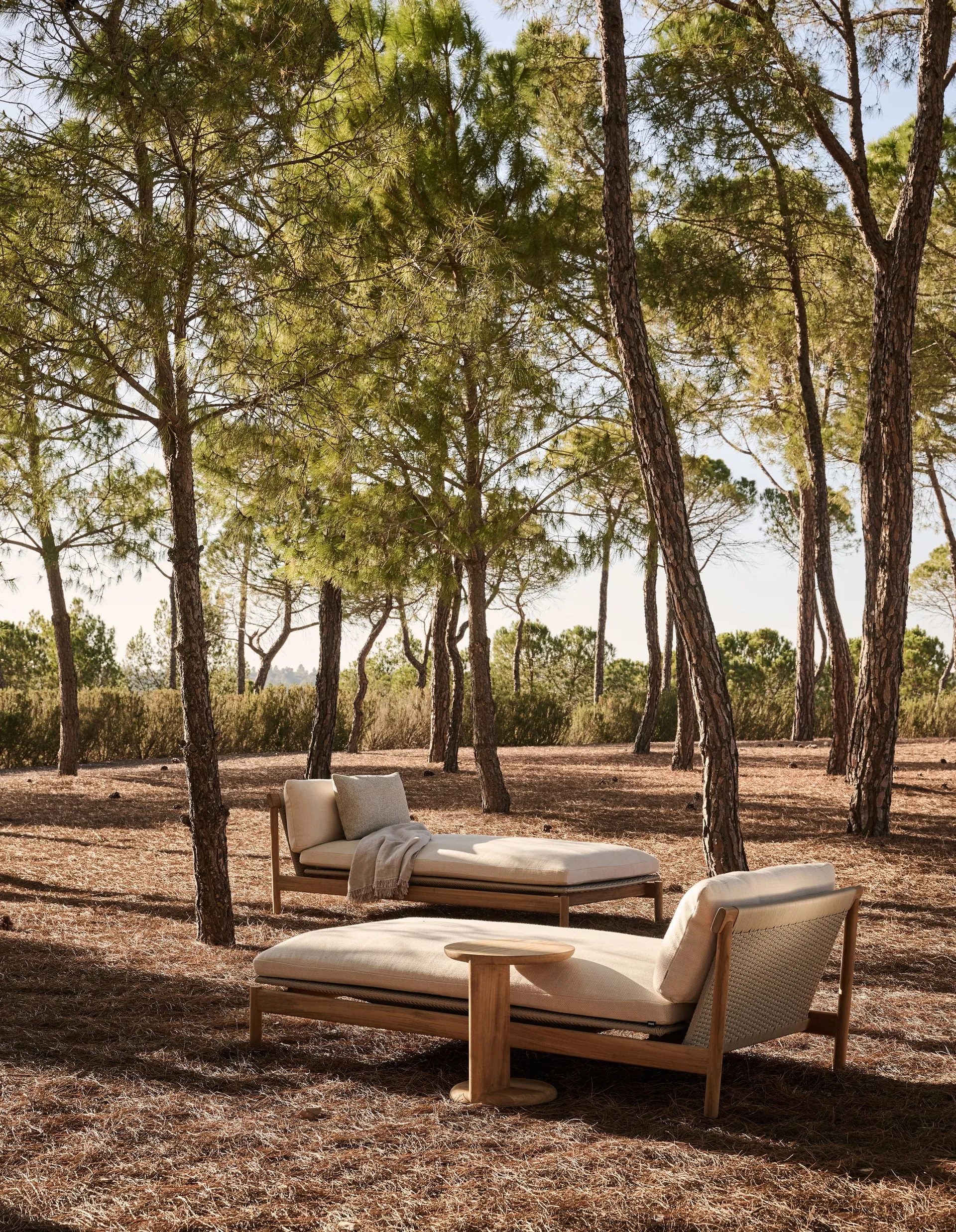 Amanu outdoor furniture by Tribù