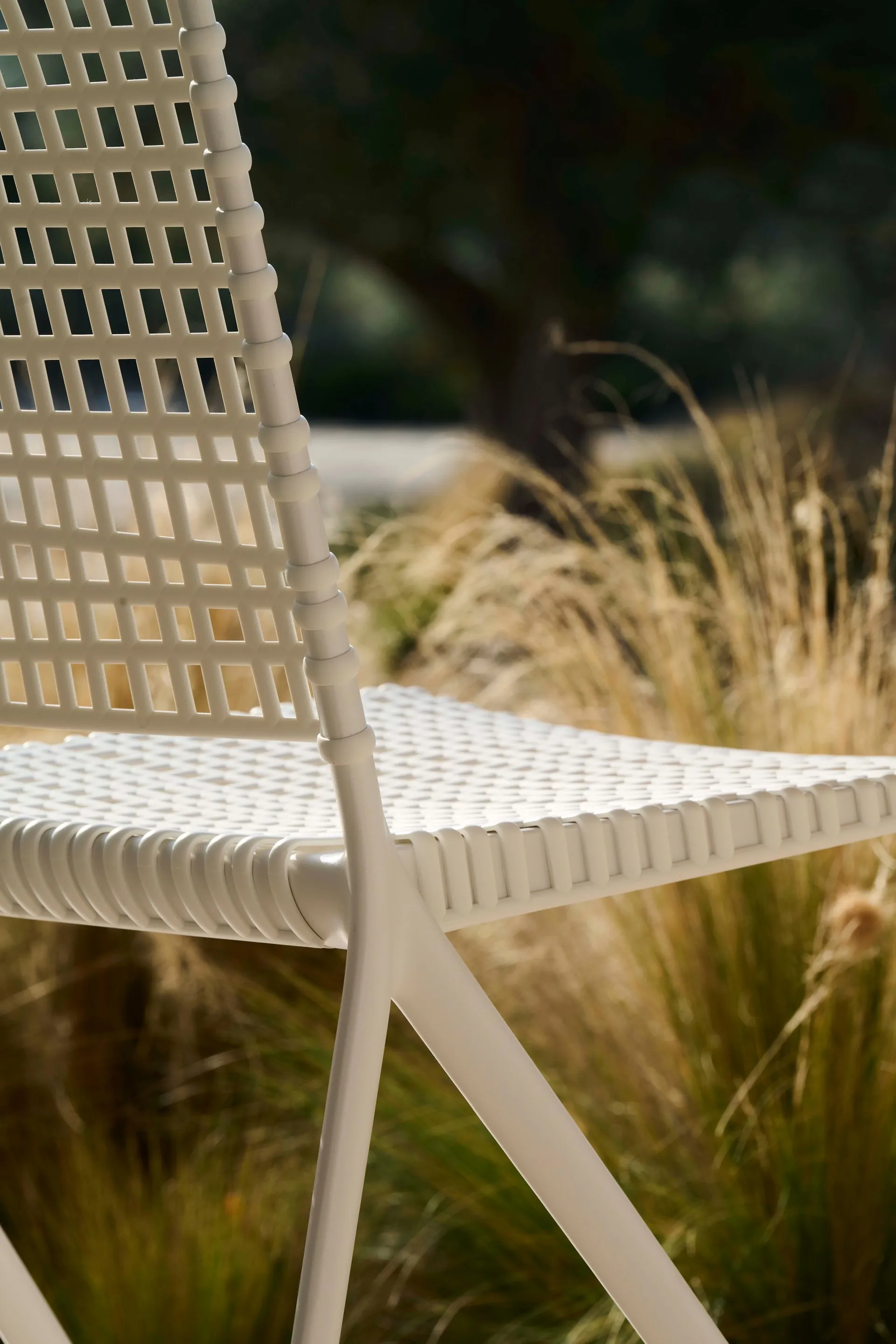 Branch outdoor furniture by Tribù