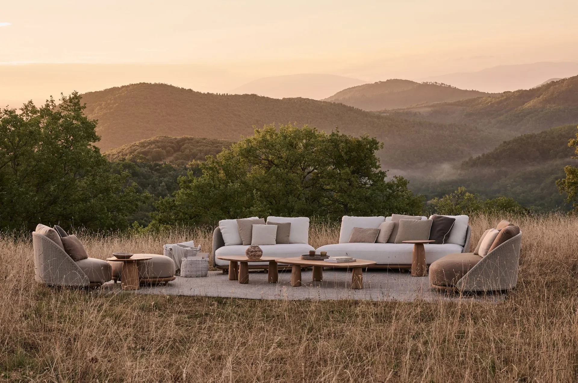Elio outdoor furniture by Tribù
