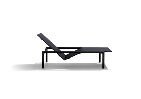 Lounger from the Tribù Illum collection