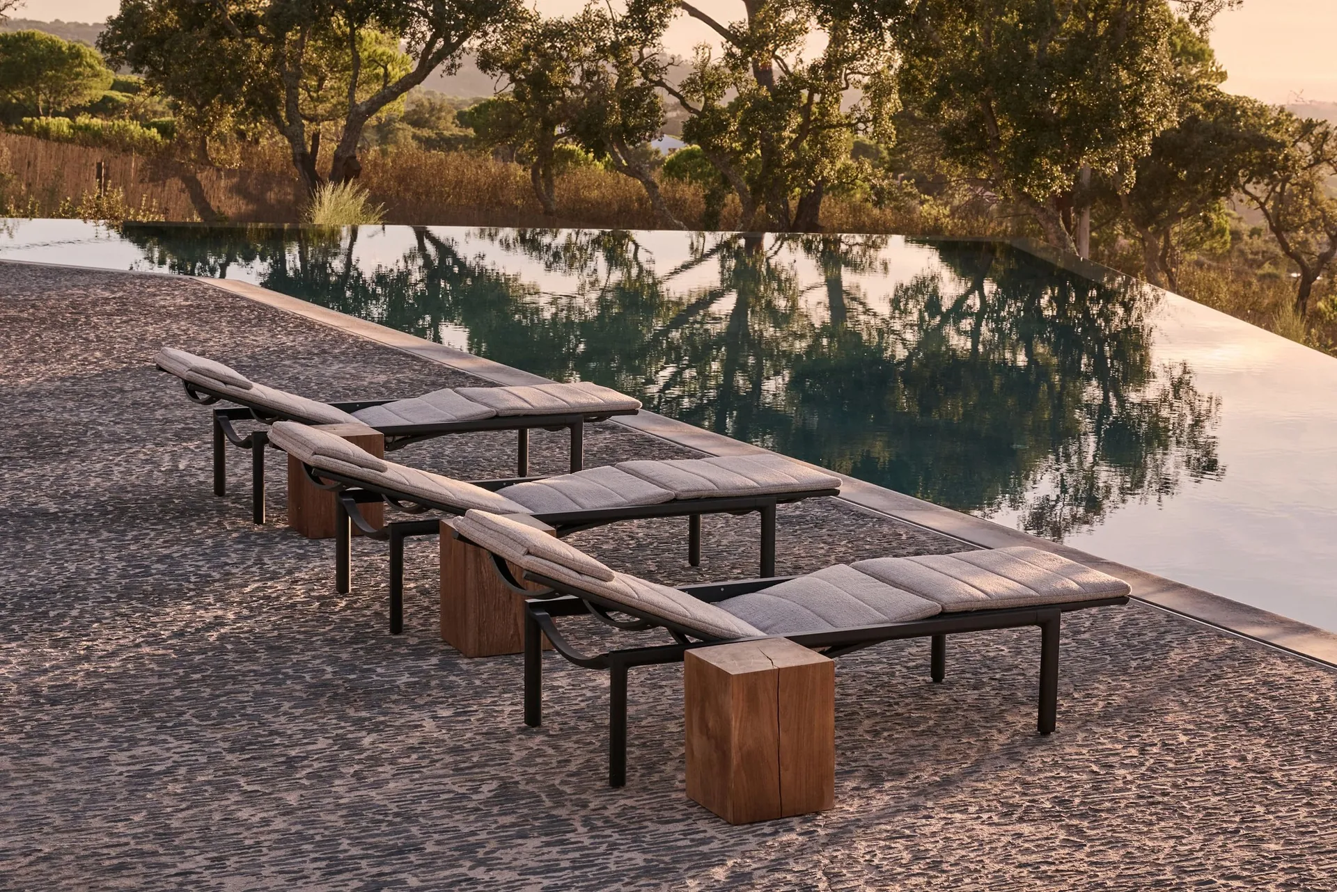Illum outdoor furniture by Tribù