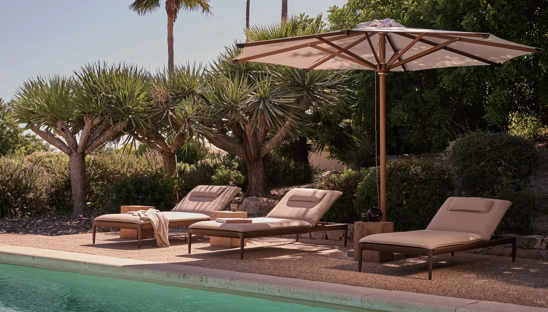 Nagomi outdoor furniture by Tribù