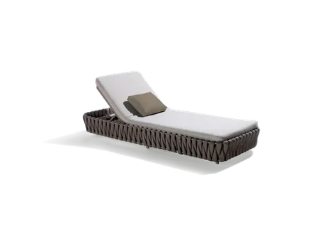 Lounger from the Tribù Tosca collection