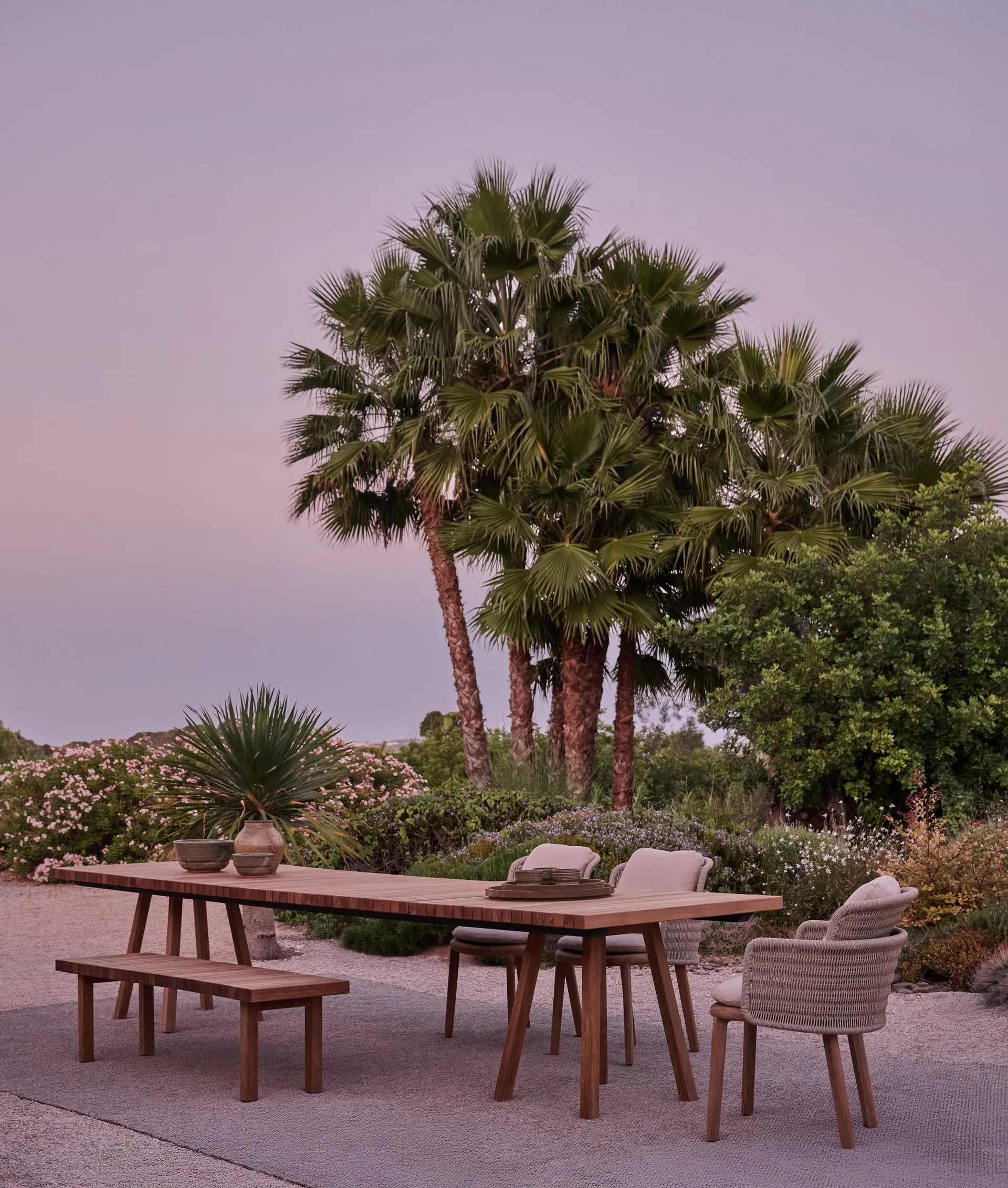 Vis à Vis outdoor furniture by Tribù