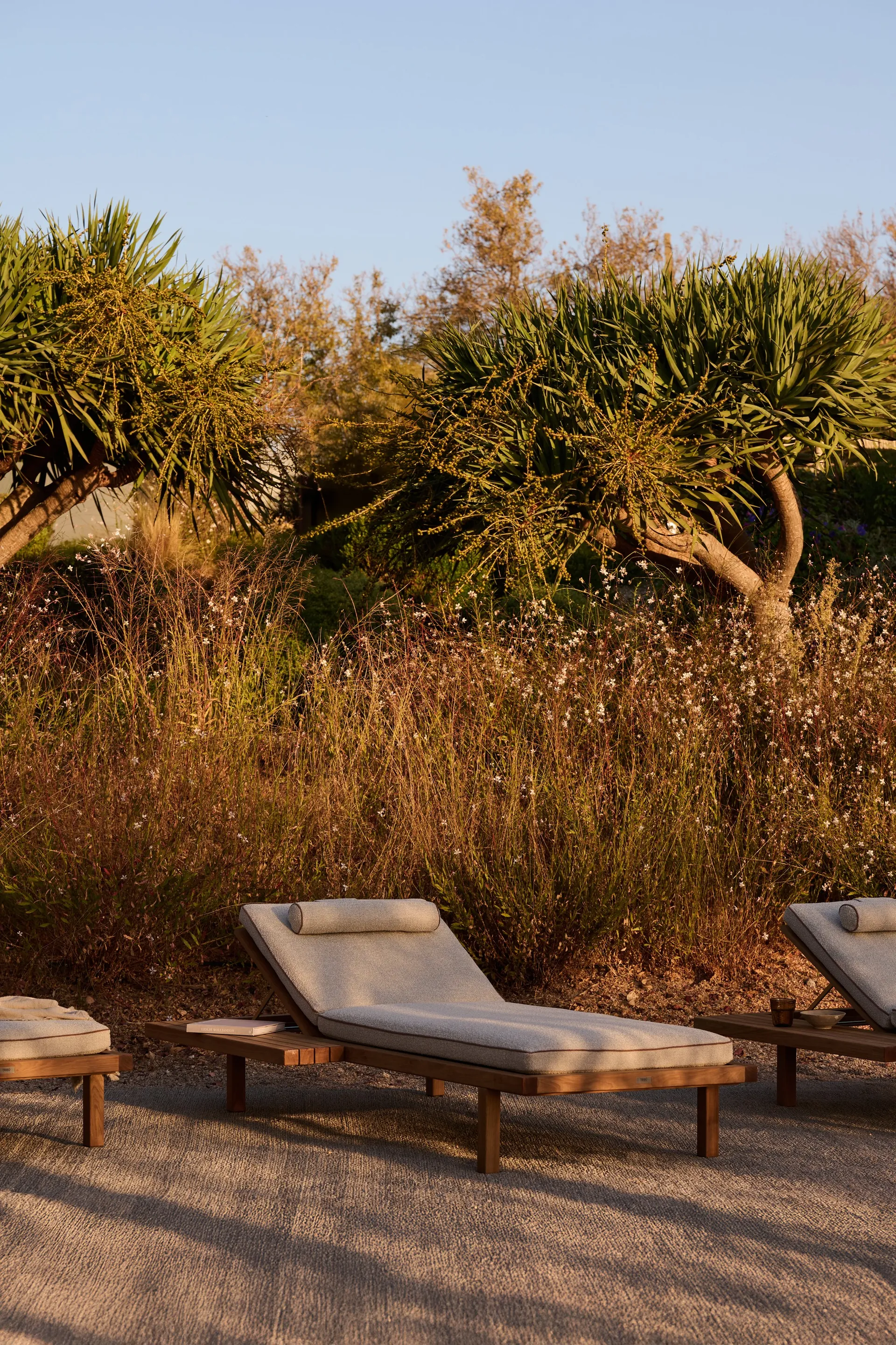 Vis à Vis outdoor furniture by Tribù
